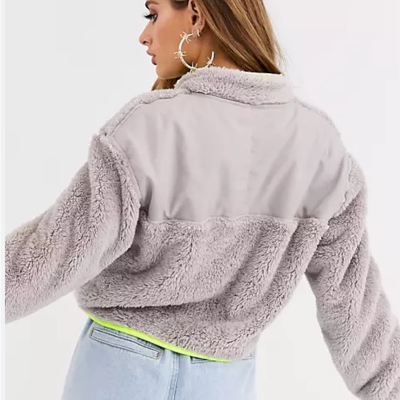 NIKE Sherpa Fleece Crop - Picture 3 of 6